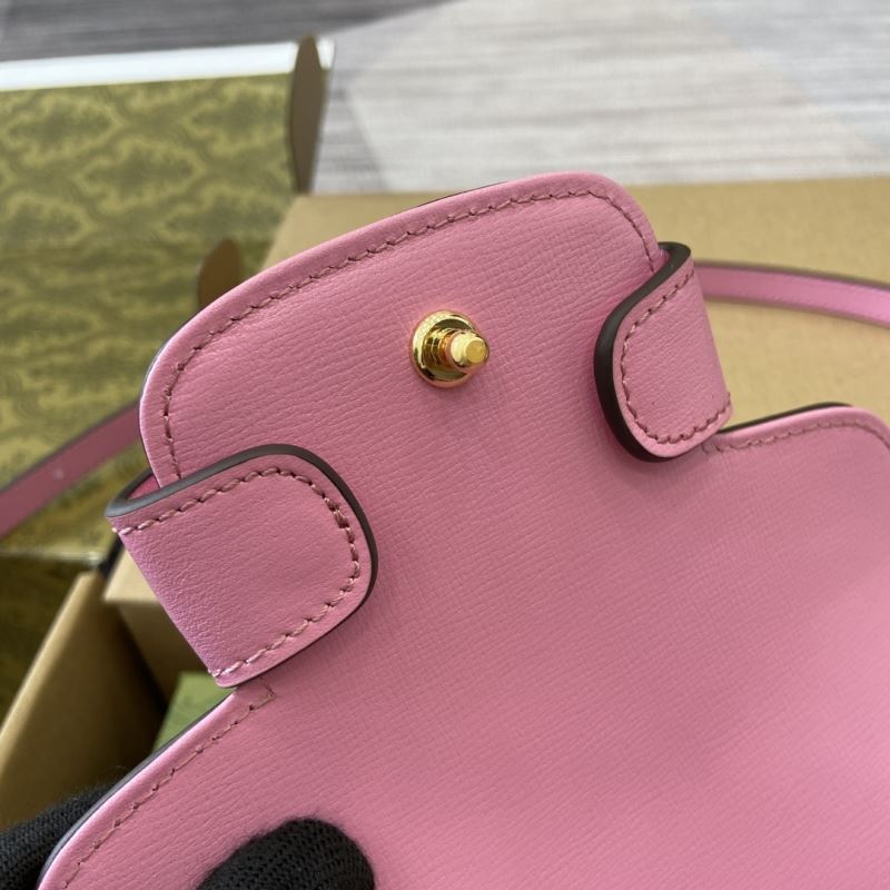 Gvc*1 horsebit bags